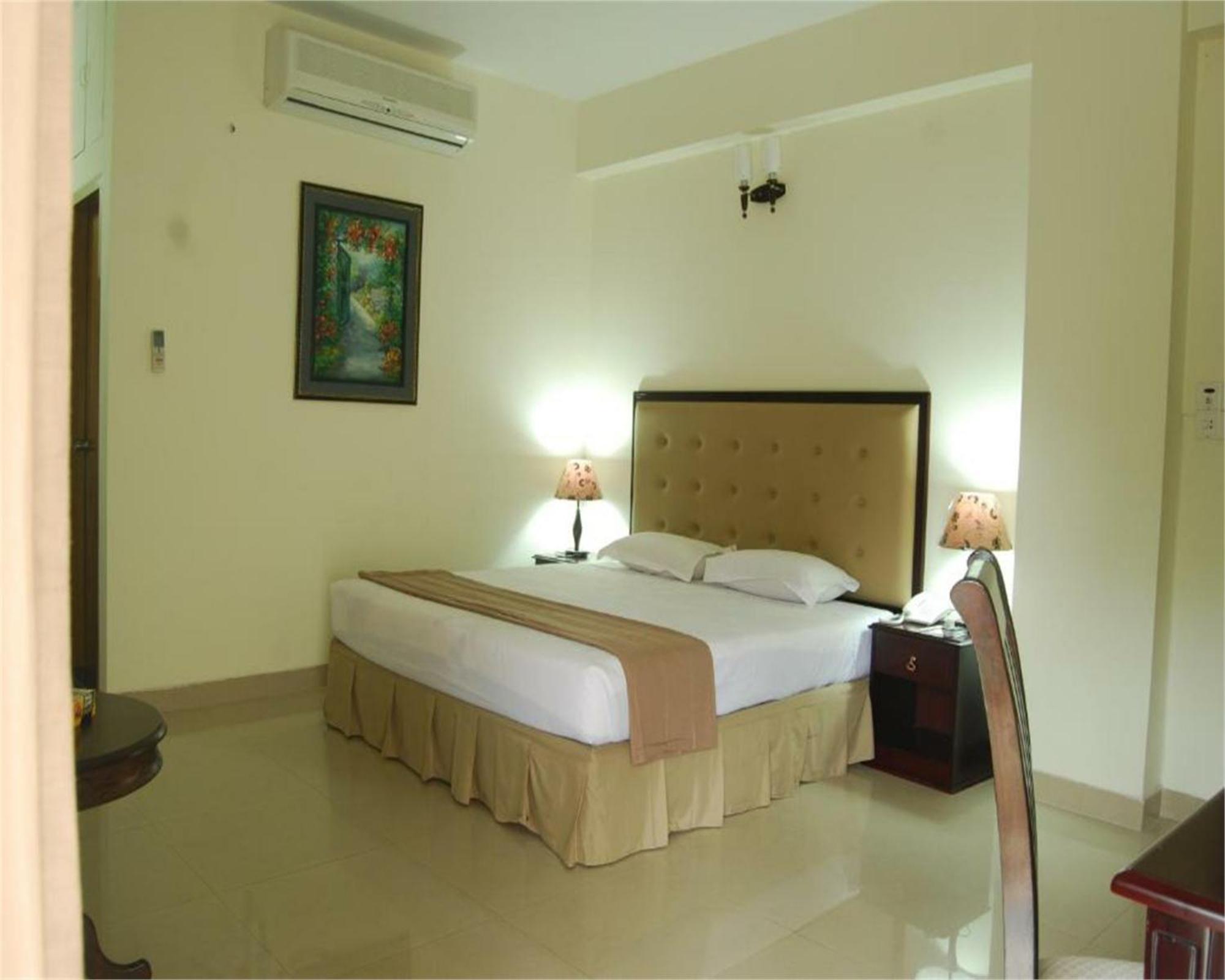 Ambassador Residency Hotel Chittagong Eksteriør billede