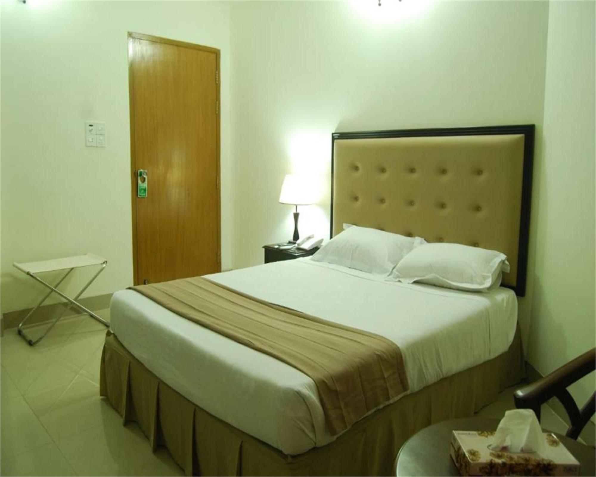 Ambassador Residency Hotel Chittagong Eksteriør billede