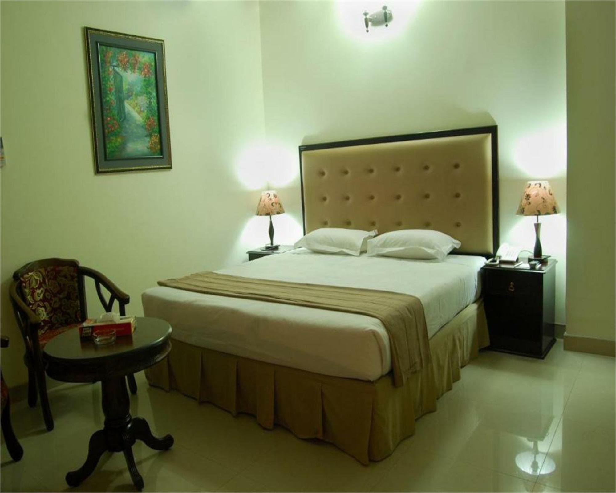 Ambassador Residency Hotel Chittagong Eksteriør billede