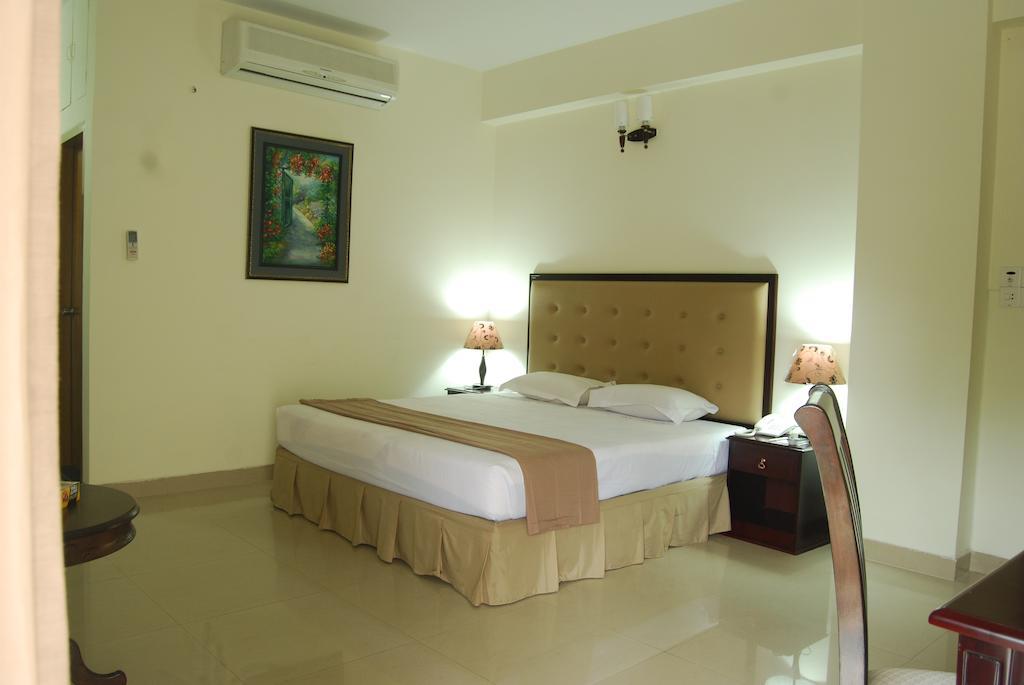 Ambassador Residency Hotel Chittagong Værelse billede